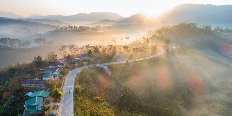 Đèo Long Lanh thơ mộng Đà Lạt