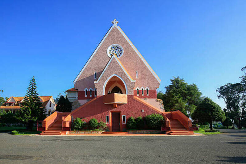 Nhà thờ Domaine De Marie 