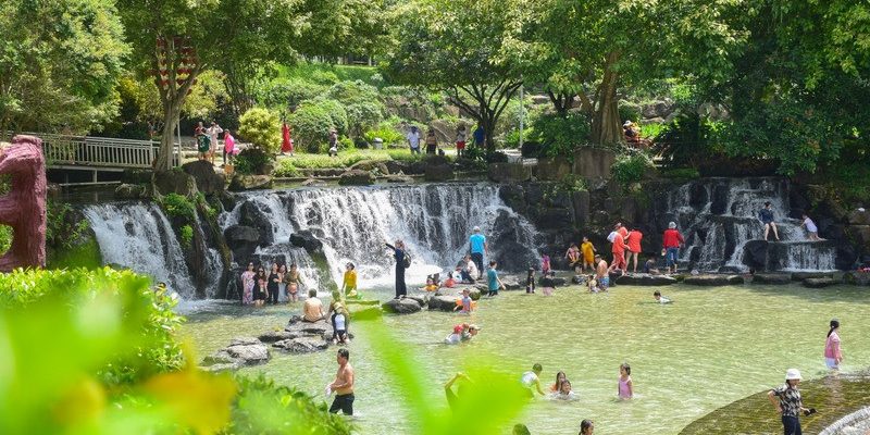 Khu du lịch suối mơ