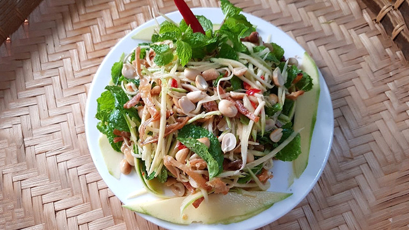 Khô mực bóp xoài Khô mực bóp xoài