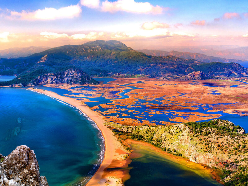 Bãi biển hoang sơ ở Dalyan 